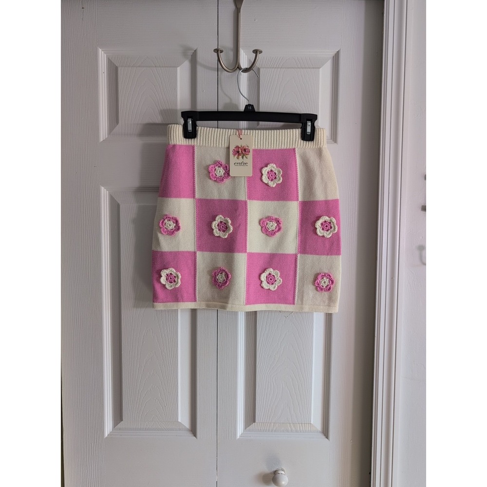 Entro Crochet Mini Skirt Womens Medium Pink & Cream Floral New